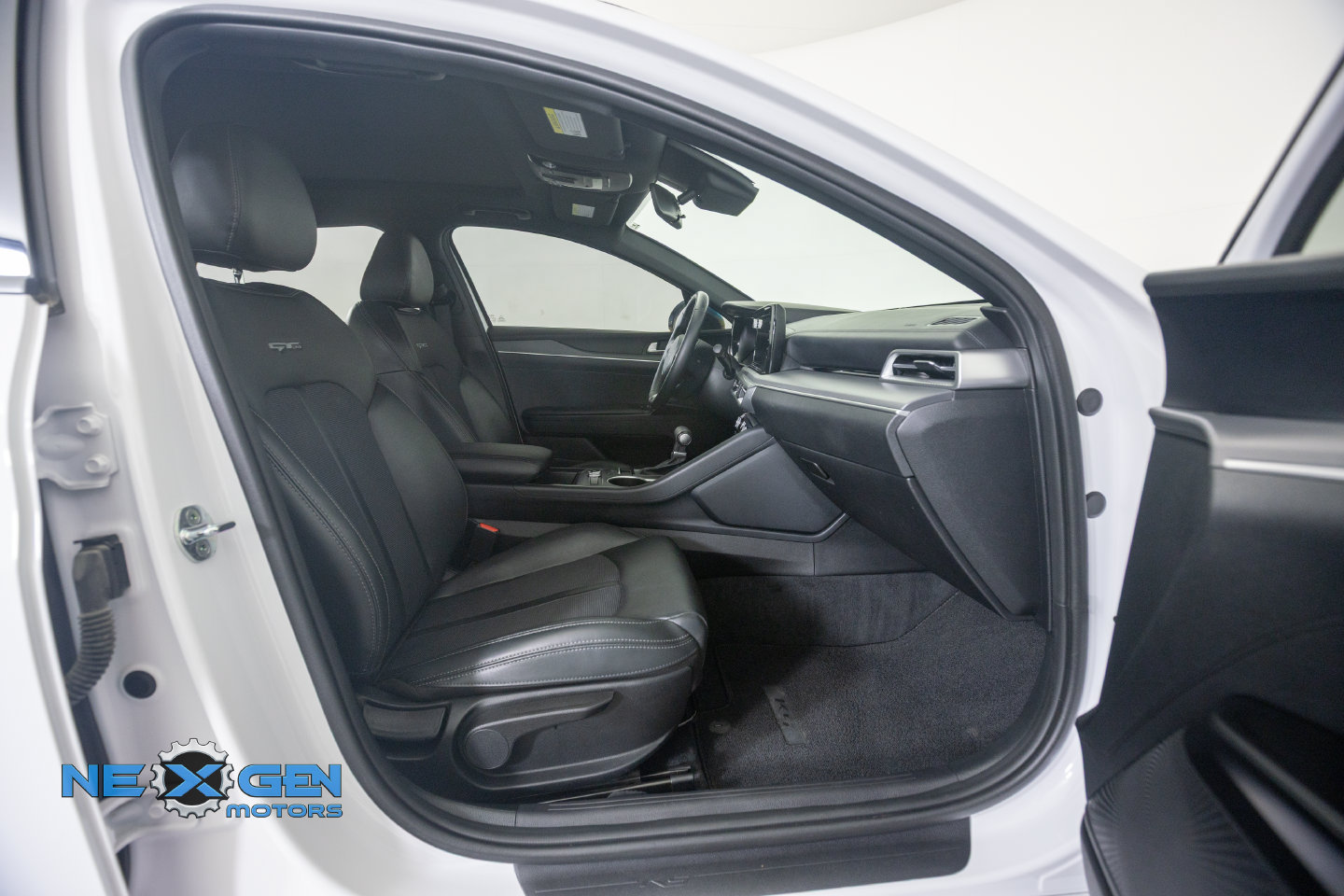 Used 2022 Kia K5 GT-Line w/ GT-Line FWD Premium Package image 40