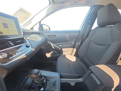 Certified 2026 Toyota Corolla Cross LE image 10