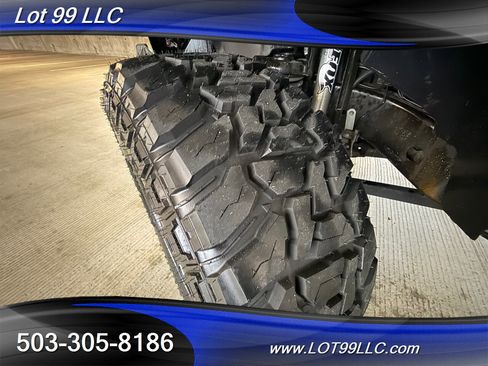 Used 2018 Jeep Wrangler Unlimited Sahara image 24