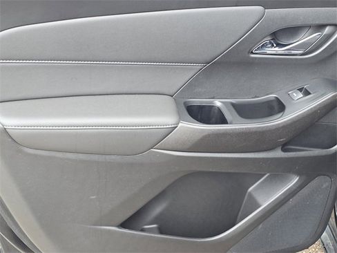 Used 2023 Chevrolet Traverse LT w/ LPO, Floor Liner Package image 21