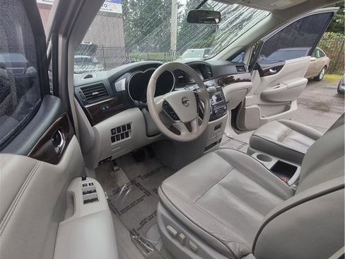Used 2014 Nissan Quest SV w/ Leather Package image 10