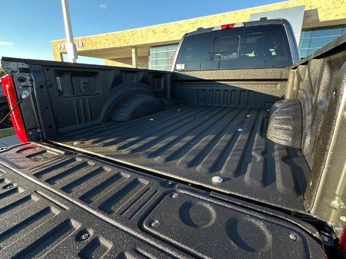 New 2026 Ford F250 Lariat w/ Lariat Ultimate Package image 25