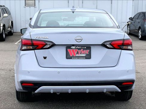 New 2025 Nissan Versa SV image 4