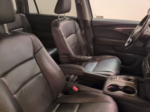 Used 2022 Honda Pilot Special Edition image 11