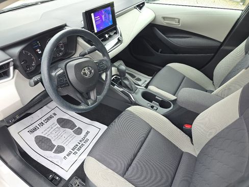 Certified 2023 Toyota Corolla LE w/ Carpet Mat Package (TMS) FWD image 11