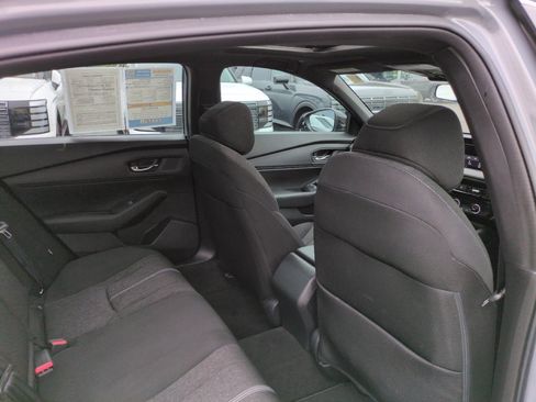 Used 2023 Honda Accord Sport image 26