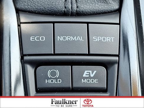 Certified 2025 Toyota Camry SE FWD image 24