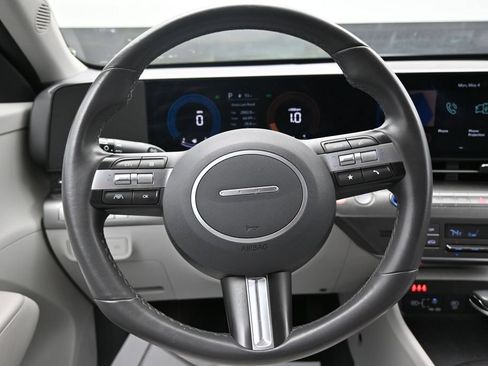 Used 2024 Hyundai Kona SEL AWD/4WD image 14