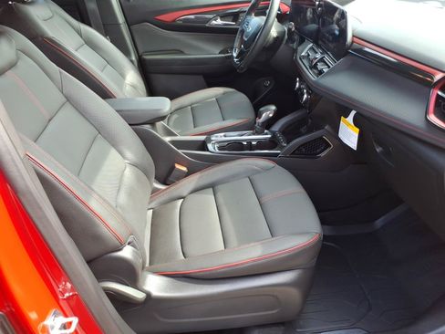 Used 2026 Chevrolet TrailBlazer RS w/ Convenience Package AWD/4WD image 8
