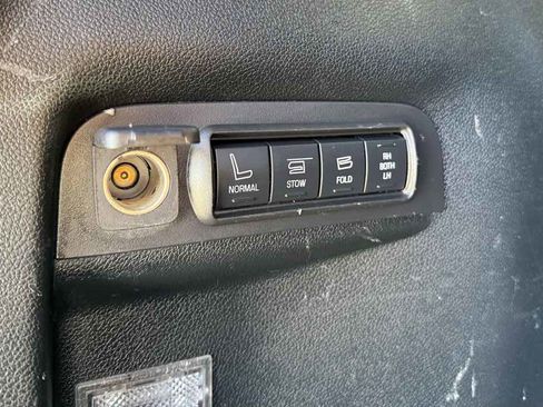 Used 2018 Ford Explorer Sport image 27