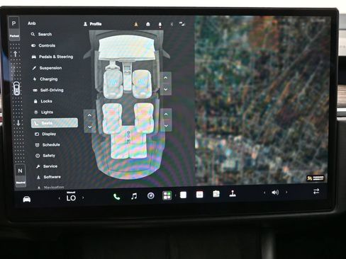 Used 2022 Tesla Model X AWD/4WD image 29