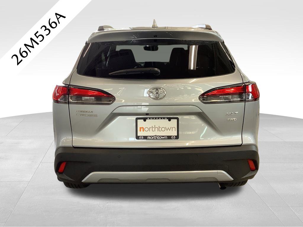 Used 2024 Toyota Corolla Cross XLE w/ Convenience Package AWD/4WD image 29