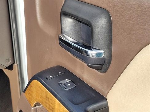 Used 2018 Chevrolet Silverado 1500 LTZ w/ Sport Package image 12