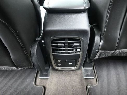 Used 2019 Lincoln MKC Reserve FWD image 24