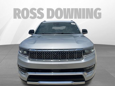 Used 2023 Jeep Grand Wagoneer Series II image 2