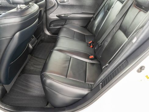 Used 2014 Toyota Avalon XLE Touring FWD image 11