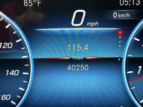 Used 2022 Mercedes-Benz GLE 350 4MATIC image 39