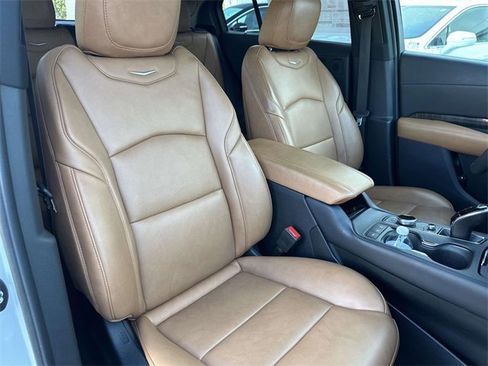 Certified 2022 Cadillac XT4 Premium Luxury w/ Enhanced Visibility Package image 51