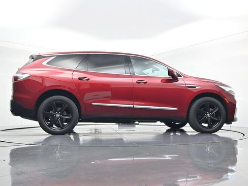 Used 2024 Buick Enclave Essence w/ Experience Buick Package AWD/4WD image 31