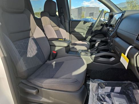 New 2026 Nissan Frontier SV w/ Tow Package RWD image 14