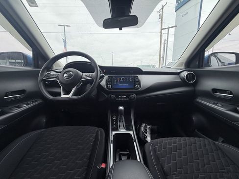 Used 2021 Nissan Kicks SV image 28