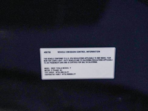 Used 2022 Tesla Model Y Performance image 25