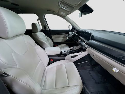 Certified 2023 Kia Telluride S image 31