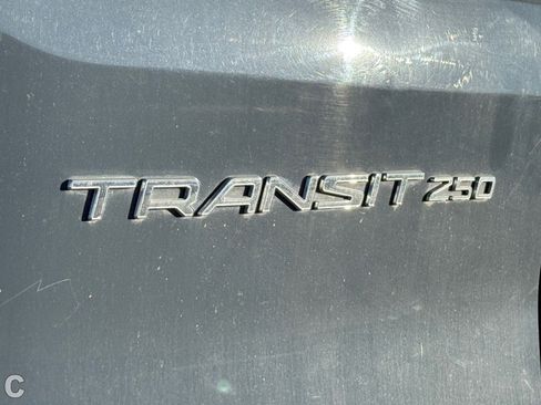 Used 2019 Ford Transit 250 148 High Roof Extended image 9