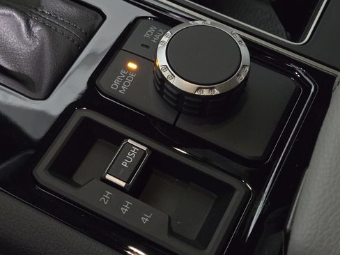 Used 2026 Toyota Tundra Limited image 31