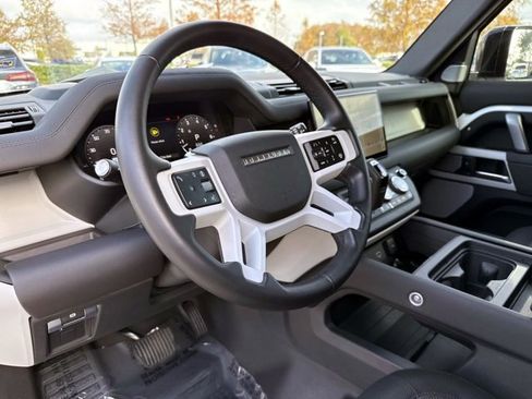 Used 2024 Land Rover Defender 130 X-Dynamic SE image 20