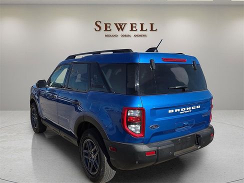 Used 2025 Ford Bronco Sport Big Bend image 3