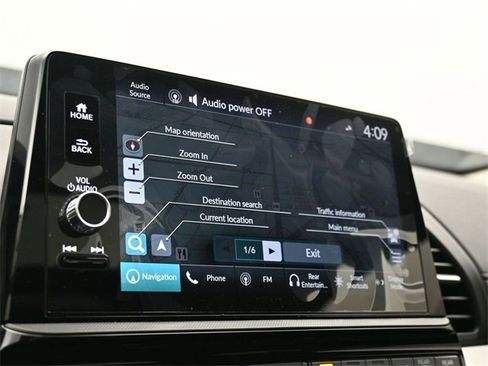 Used 2025 Honda Odyssey Touring image 10