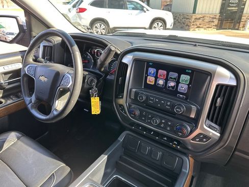Used 2017 Chevrolet Silverado 1500 LTZ w/ Sport Package image 31