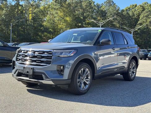 New 2026 Ford Explorer Active w/ Active Comfort Package image 23
