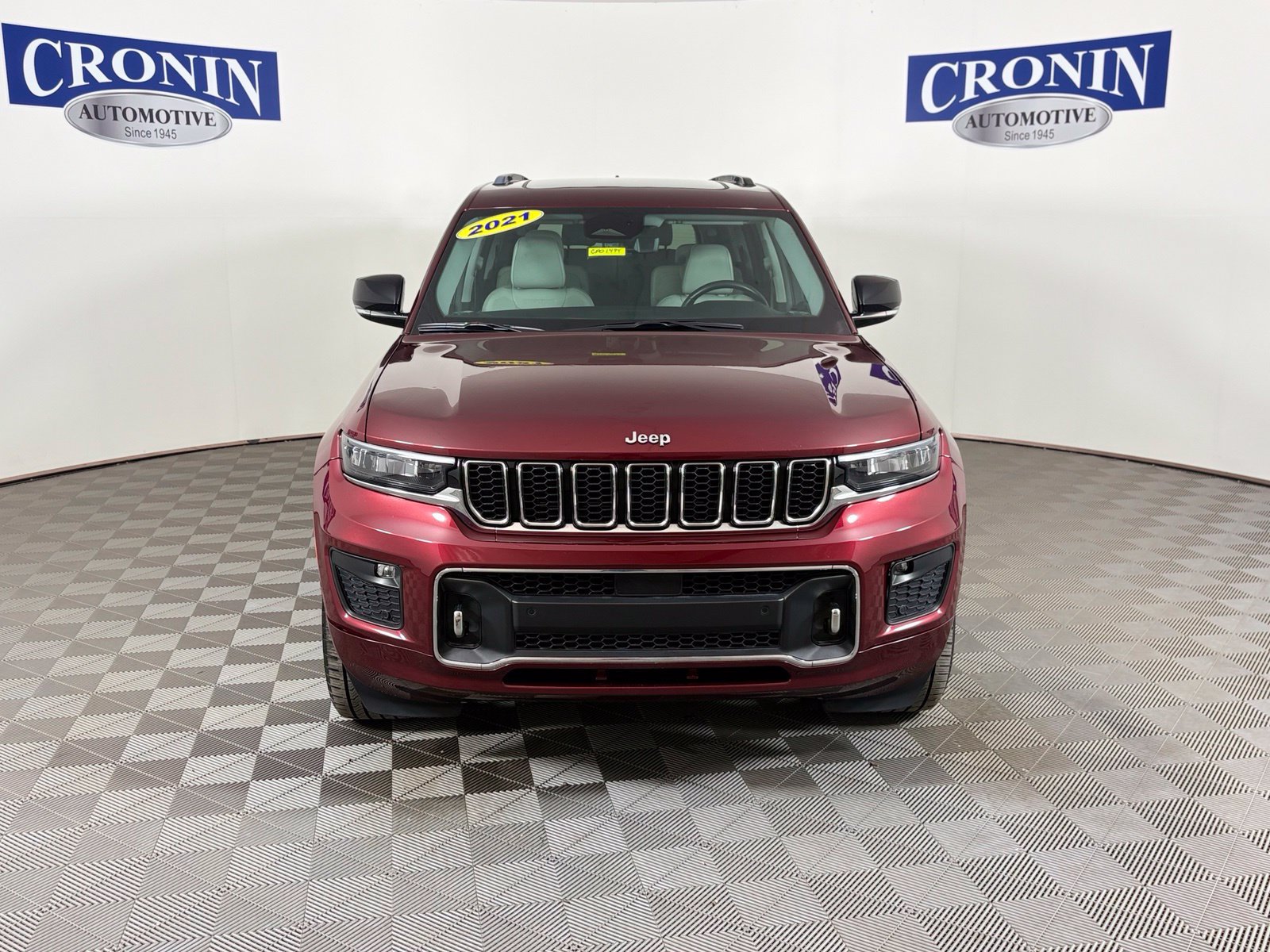 Used 2021 Jeep Grand Cherokee L Overland w/ Luxury Tech Group IV AWD/4WD image 42