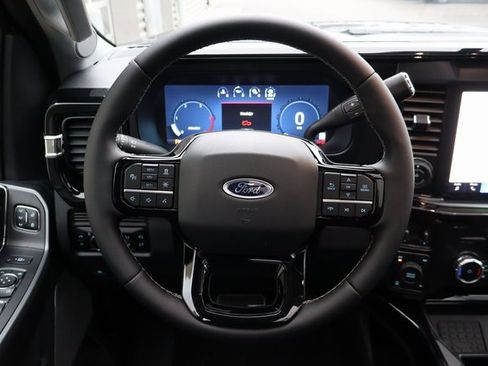 New 2026 Ford F250 Lariat w/ Black Appearance Package image 29