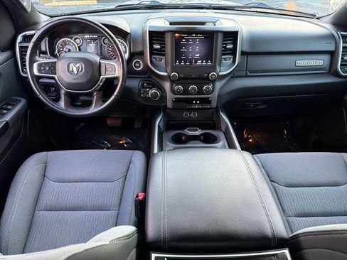 Used 2021 RAM 1500 Big Horn image 17