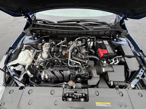 Used 2025 Nissan Altima 2.5 SV image 30