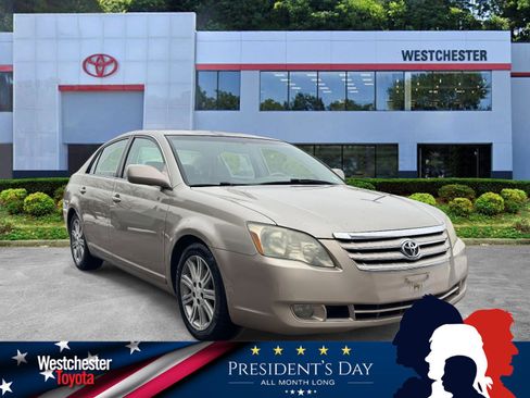 Used 2006 Toyota Avalon Limited image 1