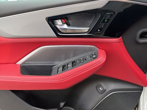 Certified 2025 Acura MDX SH-AWD image 13