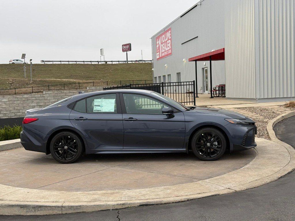 New 2026 Toyota Camry SE FWD image 2