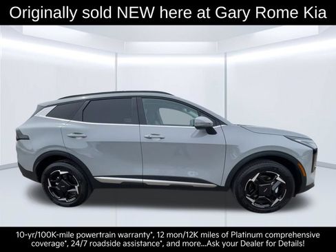 Certified 2026 Kia Sportage EX w/ EX Panorama Roof Package AWD/4WD image 12