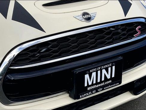 Used 2018 MINI Cooper S image 28