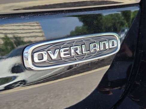 Used 2023 Jeep Grand Cherokee Overland w/ Adv Protech Group III AWD/4WD image 24