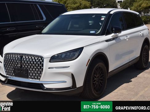 Used 2024 Lincoln Corsair FWD image 1