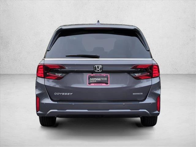 New 2027 Honda Odyssey Touring image 8