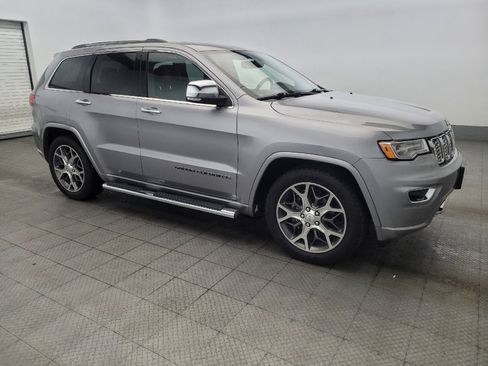Used 2020 Jeep Grand Cherokee Overland image 11