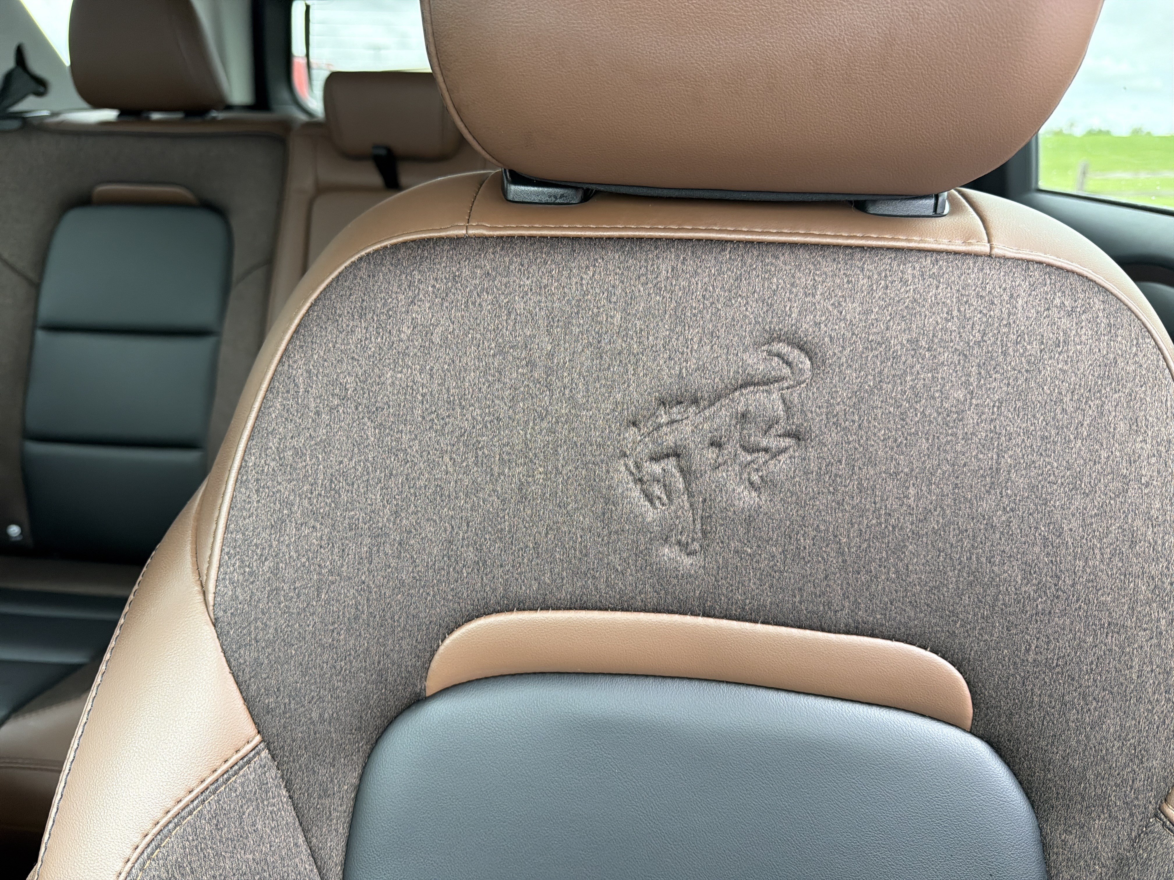 Certified 2025 Ford Bronco Sport Outer Banks w/ Outer Banks Tech Package+ AWD/4WD image 41