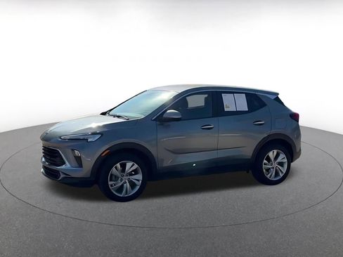 Used 2025 Buick Encore GX Preferred FWD image 8