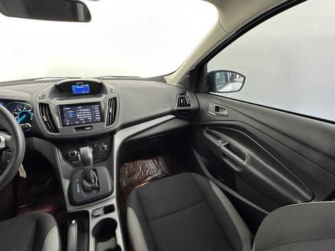 Used 2014 Ford Escape S FWD image 18